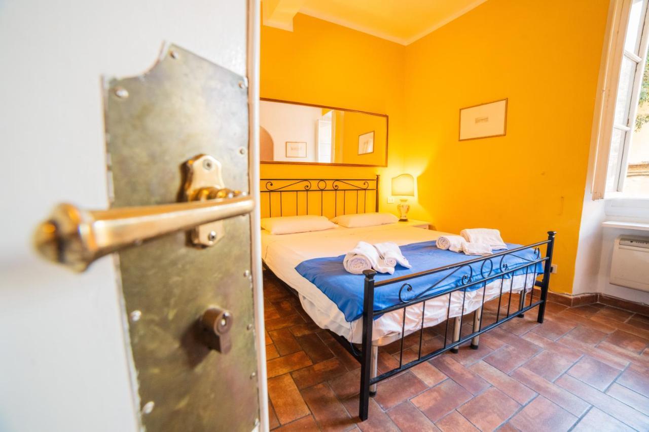 S1 - Serristori Tower Apt - Dolcevita Holiday Florence Exterior photo